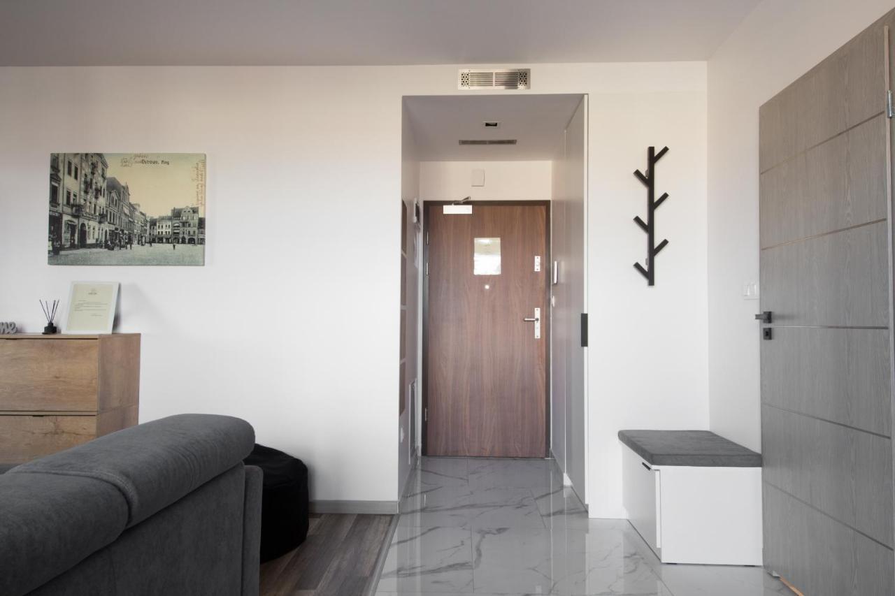 Apartament 23 Park City ออสทรุฟ วีแยลคอพพอลสกี ภายนอก รูปภาพ